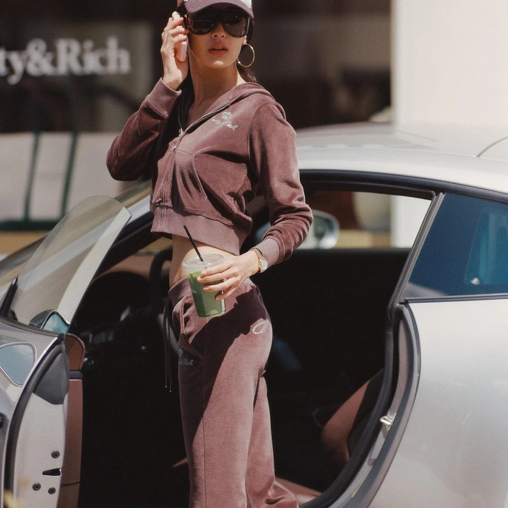 Sporty & Rich x Juicy Couture – Βελούδινο Παντελόνι Φόρμας Σοκολατί